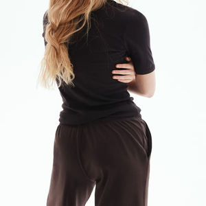 Pantalones vaqueros de mezclilla elásticos acampanados para mujer al por mayor, pantalones rectos de verano, vaqueros ajustados de color liso lavado - Product Image 3