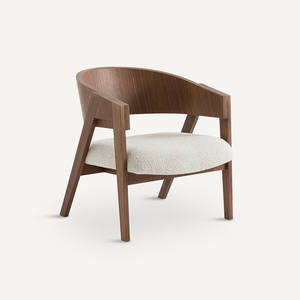 Silla de Comedor Moderna y Duradera de Madera Maciza de Nogal NAM HAI - Muebles para Comedor, Muebles para el Hogar - Product Image 6