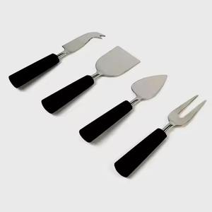 Ensemble de couteaux à fromage en métal de qualité supérieure, outils de découpe de fromage robustes - Product Image 1