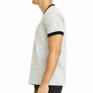 T-shirt à manches courtes gris pour homme avec bordure contrastée noire, col rond, coupe classique, jersey en coton décontracté - Product Image 4