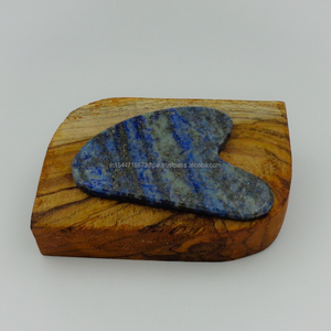 Lapis Lazuli Gua Sha Cristal Masseur Facial Pierres Précieuses Naturelles Style Feng Shui Cadeau Essentiel pour la Peau Pierre Semi-Précieuse Artisanat - Product Image 1