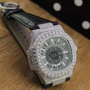 Reloj de Diamantes Splendid Gift con Caja Octogonal de 42 mm, Movimiento de Cuarzo Analógico Suizo, con Pedrería, Lujoso, Unisex - Product Image 6