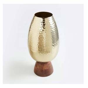 New Arrival Gold Metal Ribbed Flower <b>Vase</b> Modern Table <b>Vase</b> Aluminium <b>Vase</b> for Weddings Party & Events in Wholesale Price - Product Image 3