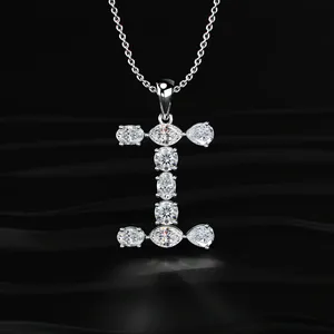 Nouveauté : Pendentif en diamant CVD cultivé en laboratoire avec initiale I, couleur D-E, clarté VVS-VS, certifié IGI, collier en or blanc. - Product Image 3