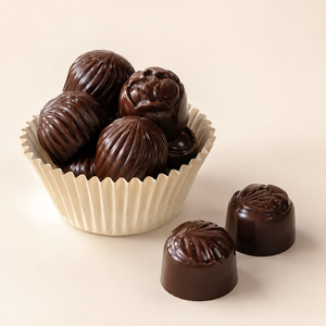 Chocolate Negro Compuesto Agridulce en Forma de Media Huevo, Dulces con Opciones de Caja de Regalo Personalizada para Regalos Corporativos - Product Image 3