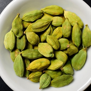 <span class=keywords><strong>Cardamomo</strong></span> Verde <span class=keywords><strong>Jumbo</strong></span>, Cápsulas Verdes Naturales Limpias y Premium, Calidad de Exportación, 8mm, Precio al por Mayor Disponible - Product Image 2