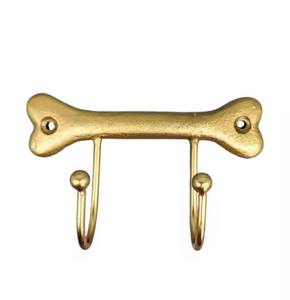 Elegantes Ganchos Metálicos de Pared para Almacenamiento, Resistentes, para Colgar Abrigos, Sombreros y Bolsos - Product Image 1