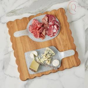 Planche à découper en bois éco-responsable, fabriquée en bois naturel, idéale pour des cuisines durables et hygiéniques - Product Image 3