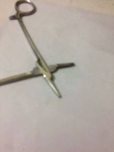 Fórceps de vendaje Implantología dental e instrumento quirúrgico Herramientas médicas - Product Image 2