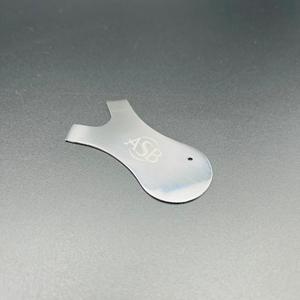Herramienta de permanente en forma de Y de acero inoxidable con acabado plateado, impresión de logotipo personalizado, cepillo en Y para levantar pestañas - Product Image 2
