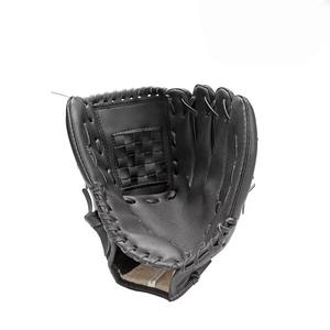 Guante de Béisbol Profesional Personalizado para Hombre, de Cuero Genuino, con Logotipo OEM, Diseño Sólido, Hecho en Pakistán, para Uso en el Campo - Product Image 5