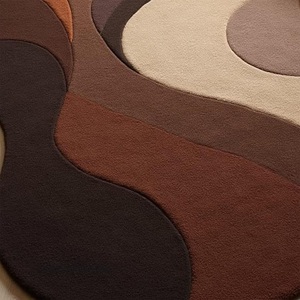 พรมขนสัตว์ทอมือลายคลื่นนามธรรม ดีไซน์ทันสมัยสีน้ำตาลเบจ นุ่มฟู ไม่เหมือนใคร เหมาะสำหรับตกแต่งห้องนั่งเล่นและห้องนอน - Product Image 5