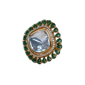 Énorme demande bijoux de mode vêtements de fête de mariage femmes blanc et vert Polki clouté orné Polki Stone anneaux à vendre - Product Image 1