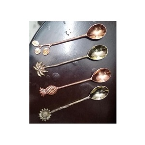 Juego de Cucharas Decorativas de Lujo, 4 Piezas, Acero Inoxidable Dorado y Oro Rosa, Duraderas, Aptas para Lavavajillas, para Regalo - Product Image 1