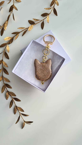 Llavero y Accesorio Ecológico Hecho a Mano con Cuentas y Lentejuelas Bordadas de Perro Shiba Inu - Product Image 6
