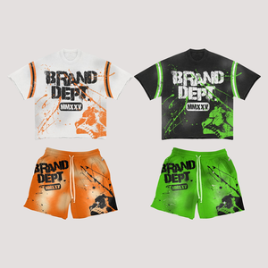 Conjunto de camiseta y pantalones cortos vintage lavados a la medida de la mejor calidad, con logo serigrafiado personalizado en la parte delantera y trasera. - Product Image 1