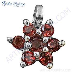Pendentif en argent avec zircon rose style fleur Pendentifs fins et breloques - Product Image 1