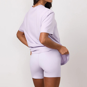 Camiseta de Manga Corta con Cuello Redondo y Logotipo Personalizado al por Mayor para Mujer, Ajuste Holgado, Color Sólido, Tejido Transpirable, Ropa Casual de Primavera - Product Image 3