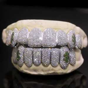 Grillz dentaire personnalisé glacé, Moissanite VVS taille brillant, micro-incrustation, Argent 925 plaqué rhodium, style Hip Hop, bijoux corporels unisexe - Product Image 1