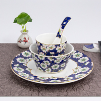 Yurtrain européen classique bohème luxe or incrustation Floral os chine bols assiettes ensembles vert hôtel vaisselle vaisselle