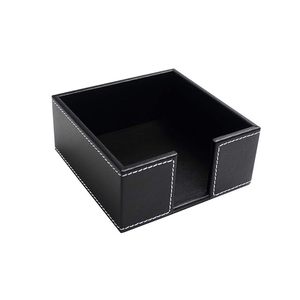 Porte-serviettes carré en similicuir noir de qualité supérieure avec surpiqûres contrastées - Product Image 1