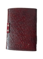 Bloc-notes vintage en cuir véritable Dragon Face Journal Notebook Journal en relief fait à la main Deckle Edge Paper With Antique Brass C Lock