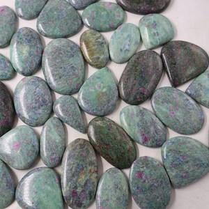 Rubí Natural en Fuchsite, Gema Suelta en Cabujón, Venta al por Mayor de Gemas Sueltas Naturales de Diferentes Formas para Joyería - Product Image 5
