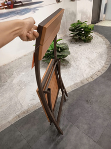Silla de Jardín Moderna para Exteriores con Asiento y Respaldo de Madera, Estructura de Acero, Diseño de Patas Cónicas Resistentes para Uso en Pisos Duros KTS-241026-06 - Product Image 5
