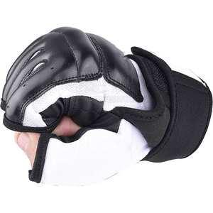Guantes de MMA de Tamaño Personalizado Hechos en Pakistán, Guantes de MMA a Bajo Precio, Guantes de MMA con Logotipo Personalizado - Product Image 6
