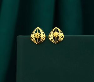 ต่างหูทองคำแท้ 22K ดีไซน์ใบไม้รูปเปลวไฟ งานแฮนด์เมด สำหรับผู้หญิง เครื่องประดับชั้นดี ของขวัญงานแต่งงาน - Product Image 3