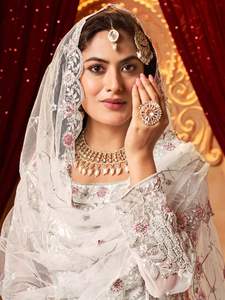 Robe longue ethnique indienne Anarkali pour femmes vêtements de fête adultes fantaisie broderie filet Dupatta en filet - Product Image 6