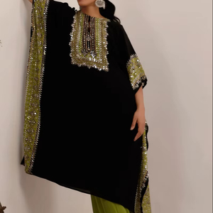 2026 Trendy Beautiful Dubai Embroid Kaftan for Women Hand Work Black Kaftan Traditional Islamic Clothing and Accessory Designed - Product Image 1