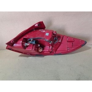 ชุดไฟท้ายซ้าย Veloster ของแท้ มือสอง รุ่น 924012V110 - Product Image 4