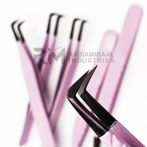 Pince à cils RMI Black Plasma Tip Volume Lash, pointe en fibre, acier inoxydable/prise diamantée, couleur rose poudré, pour extension de cils - Product Image 6