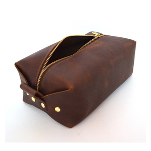 Neceser de Cuero Vintage para Hombre - Product Image 1