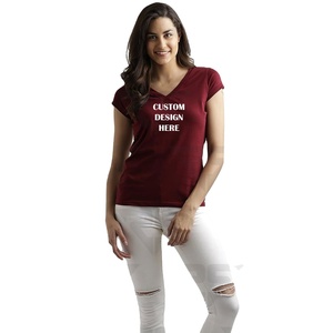 Camiseta de algodón de manga corta con cuello en V supersuave de color granate para mujer - Product Image 1