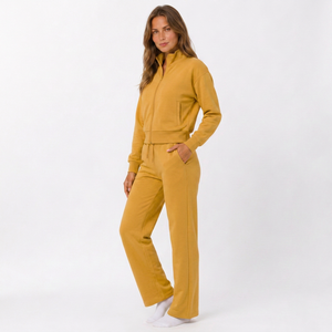 Fábrica mayorista de chándales para mujer con opciones de conjunto de forro polar de 500 g/m² para compradores de marcas de moda estadounidenses, MOQ bajo. - Product Image 6