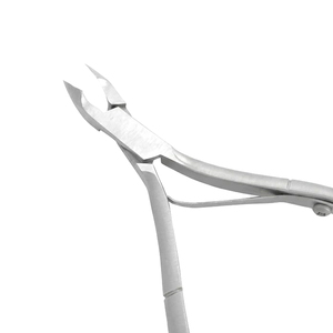 Coupe-ongles en acier inoxydable de qualité supérieure, lame incurvée et pointue, coupe-ongles de précision, manucure et pédicure professionnelles - Product Image 5
