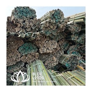 Estacas de Bambú Ecológicas Disponibles, Soporte para Cultivos de Larga Duración - Product Image 1