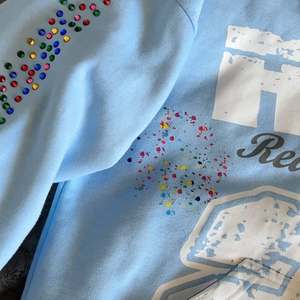 เสื้อฮู้ดพิมพ์ลายจอรุ่นเฮฟวี่เวทคุณภาพพรีเมี่ยมสำหรับใส่ได้ทั้งชายและหญิงผ้า500GSM - Product Image 2