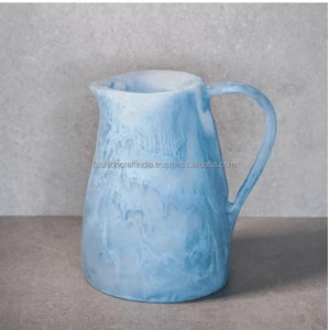 Carafe en bois et résine au design antique, qualité supérieure, personnalisable pour mariage, nouvelle couleur tendance, pichet ombragé pour eau, jus de fruits, thé - Product Image 4