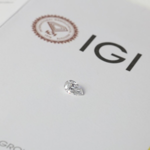 เพชรทรงลูกแพร์ 0.65 กะรัต E IF คุณภาพเยี่ยม ได้รับการรับรองจาก IGI ผลิตในห้องปฏิบัติการ เหมาะสำหรับการทำเครื่องประดับชั้นดี - Product Image 4