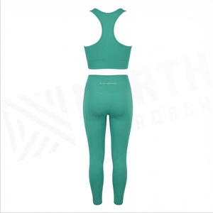 Conjunto de Yoga de 2 Piezas North Approach, Top Corto Deportivo y Leggings Largos, Verde Sólido, Ropa Deportiva sin Costuras - Product Image 2