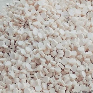 Bouton vierge en nacre naturelle blanche de rivière - Product Image 2