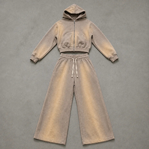 Ensemble de survêtement oversize en coton épais, style streetwear, avec sweat à capuche court zippé effet délavé vintage et pantalon large, design personnalisé - Product Image 1
