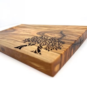 Tabla de cortar de madera hecha a mano de calidad de exportación, tabla de cortar duradera para verduras, frutas, carne, pan y uso en la cocina, en venta. - Product Image 4