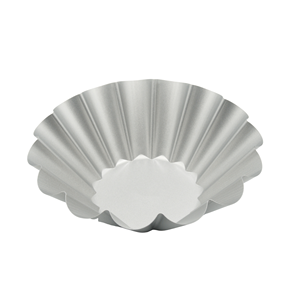 Moule à pâtisserie classique en métal cannelé de 24 cm pour brioches et pains faits maison, bonne performance de démoulage. - Product Image 4