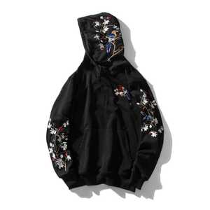 Sudadera con Capucha Negra para Hombre, Bordado Floral, Estilo Casual, Tejido de Algodón, Estilo Otoñal - Product Image 1