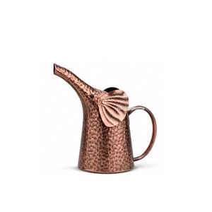 Regadera de Cobre Martillado con Forma de Elefante, Herramienta de Jardinería Duradera - Product Image 1
