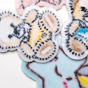 Patch brodé personnalisé en gros avec logo, badge auto-agrippant Velcro, patch 3D gonflé thermocollant pour vêtements - Product Image 2
